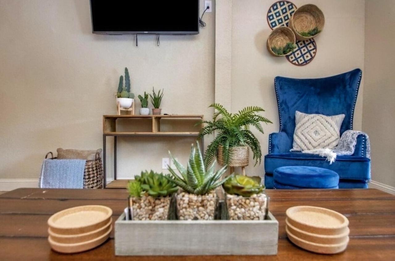 Boho Lakefront Condo With Stunning Views! Hawes Экстерьер фото